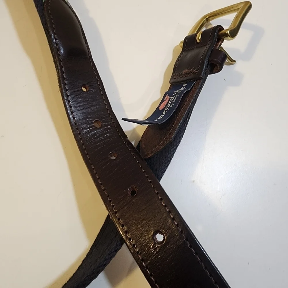 VINEYARD VINES men's belt size 34